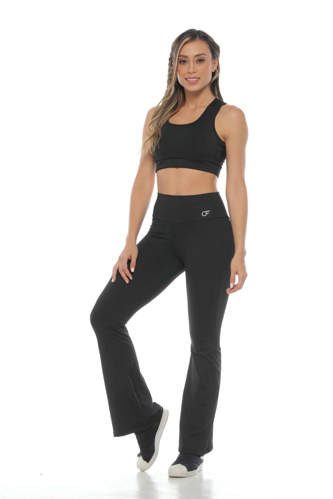 Flared Yoga Pants – High Waist Comfort